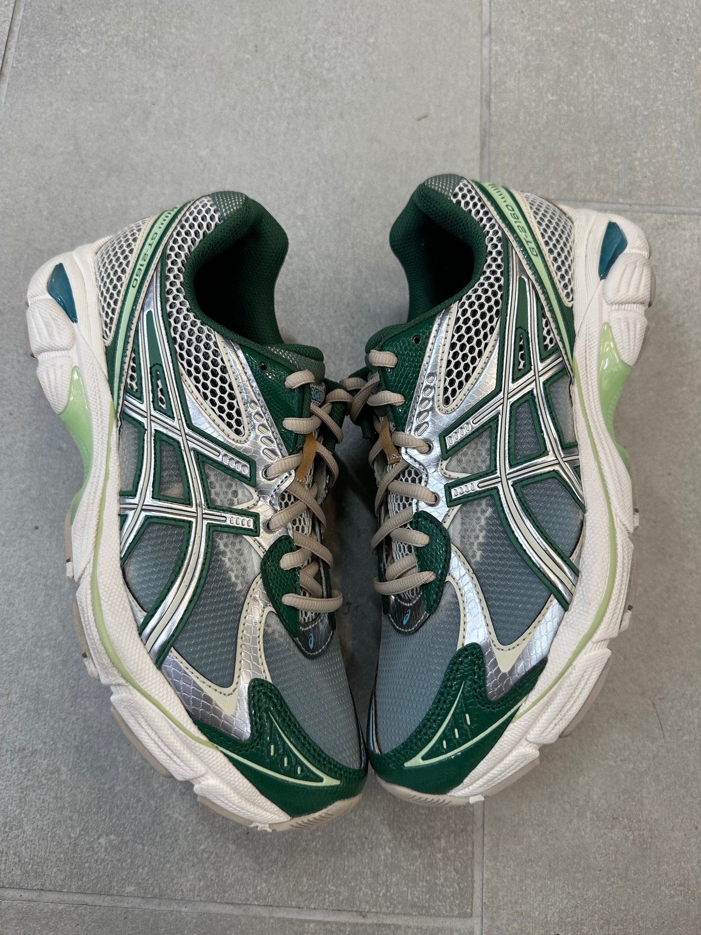 Asics GT-2160 Above The Clouds Size 8 (Pre-Owned)