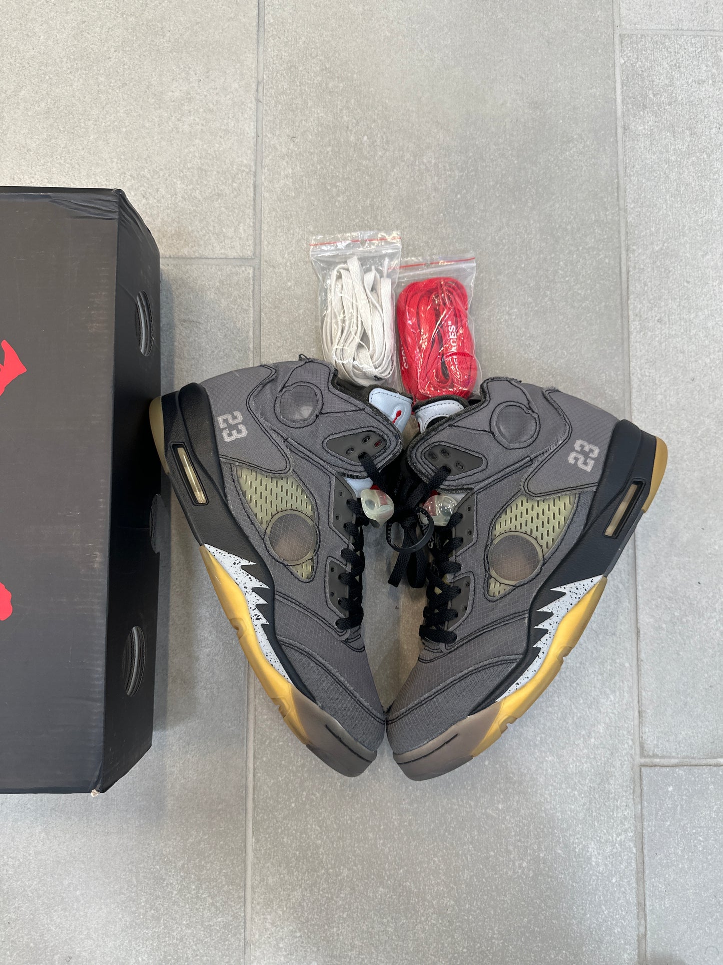 Jordan 5 Retro Off-White Muslin Size 10.5 (Pre-Owned)