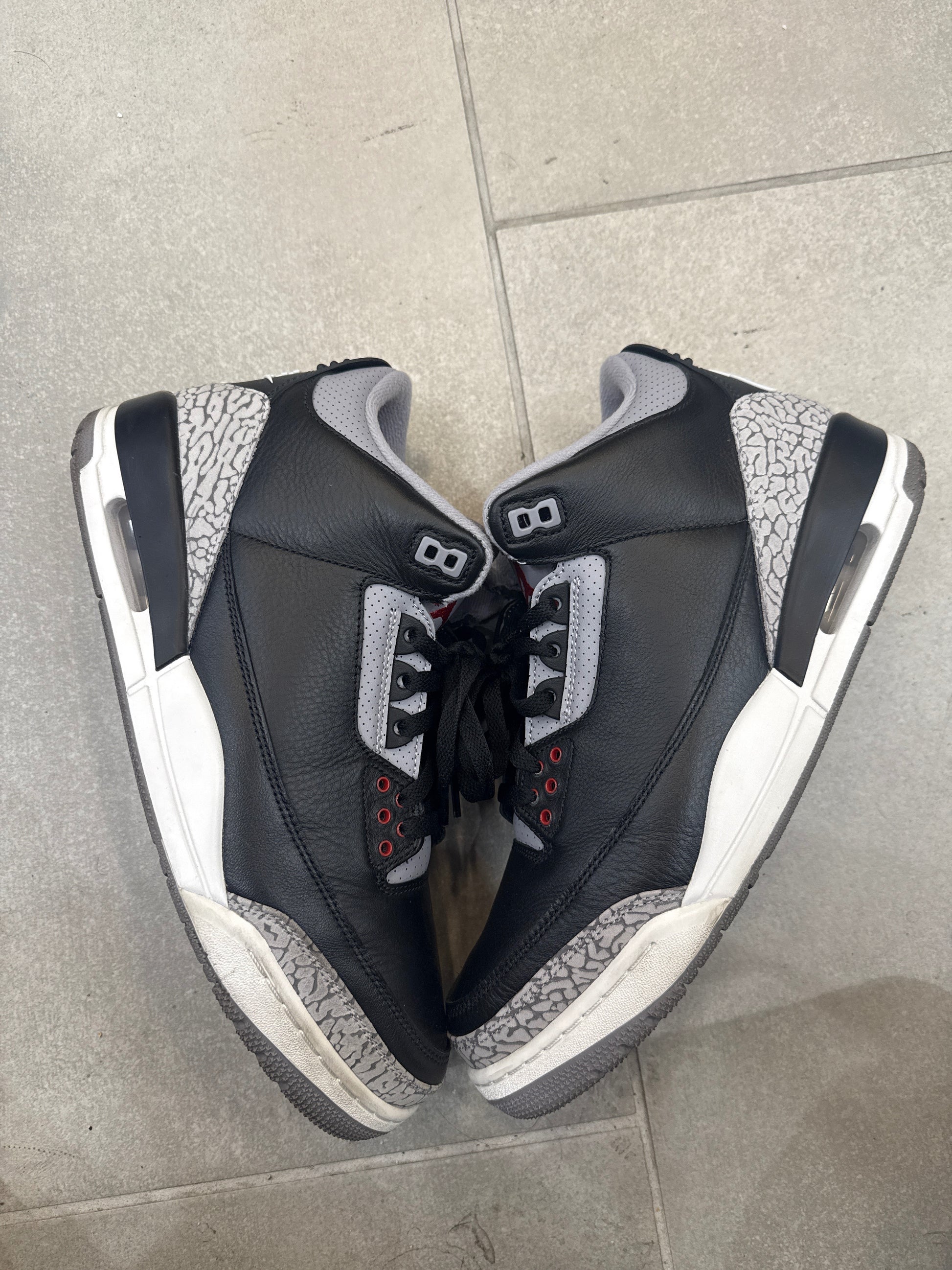 Jordan 3 Retro OG Black Cement Size 11 (Pre-Owned)