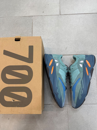 adidas Yeezy Boost 700 Faded Azure Size 11 (Pre-Owned)