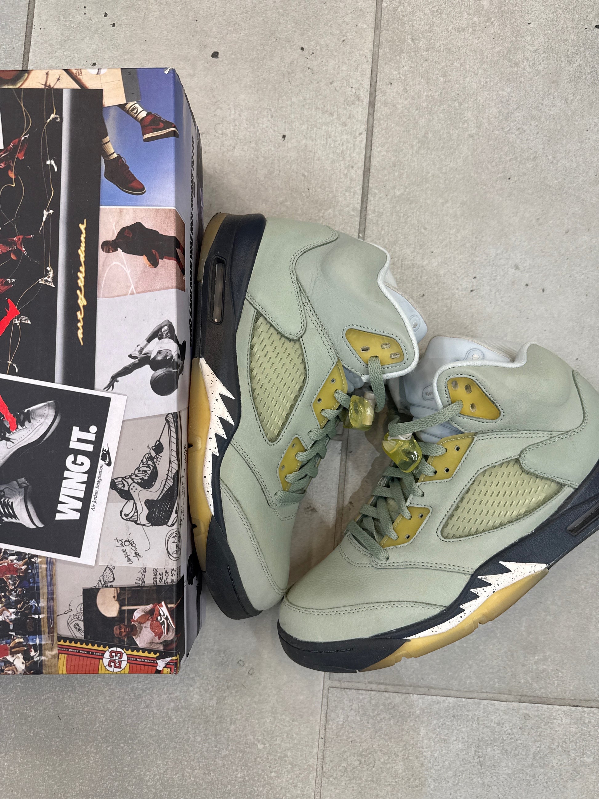 Jordan 5 Retro Jade Horizon Size 10.5 (Pre-Owned)
