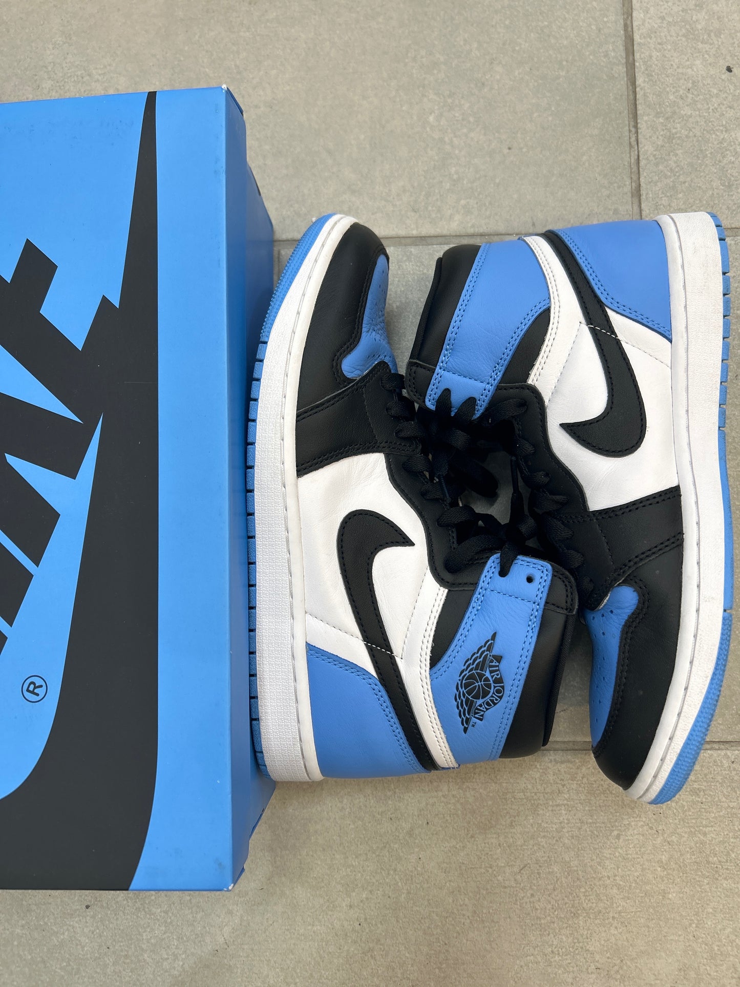 Jordan 1 Retro High OG Size 10.5 (Pre-Owned)