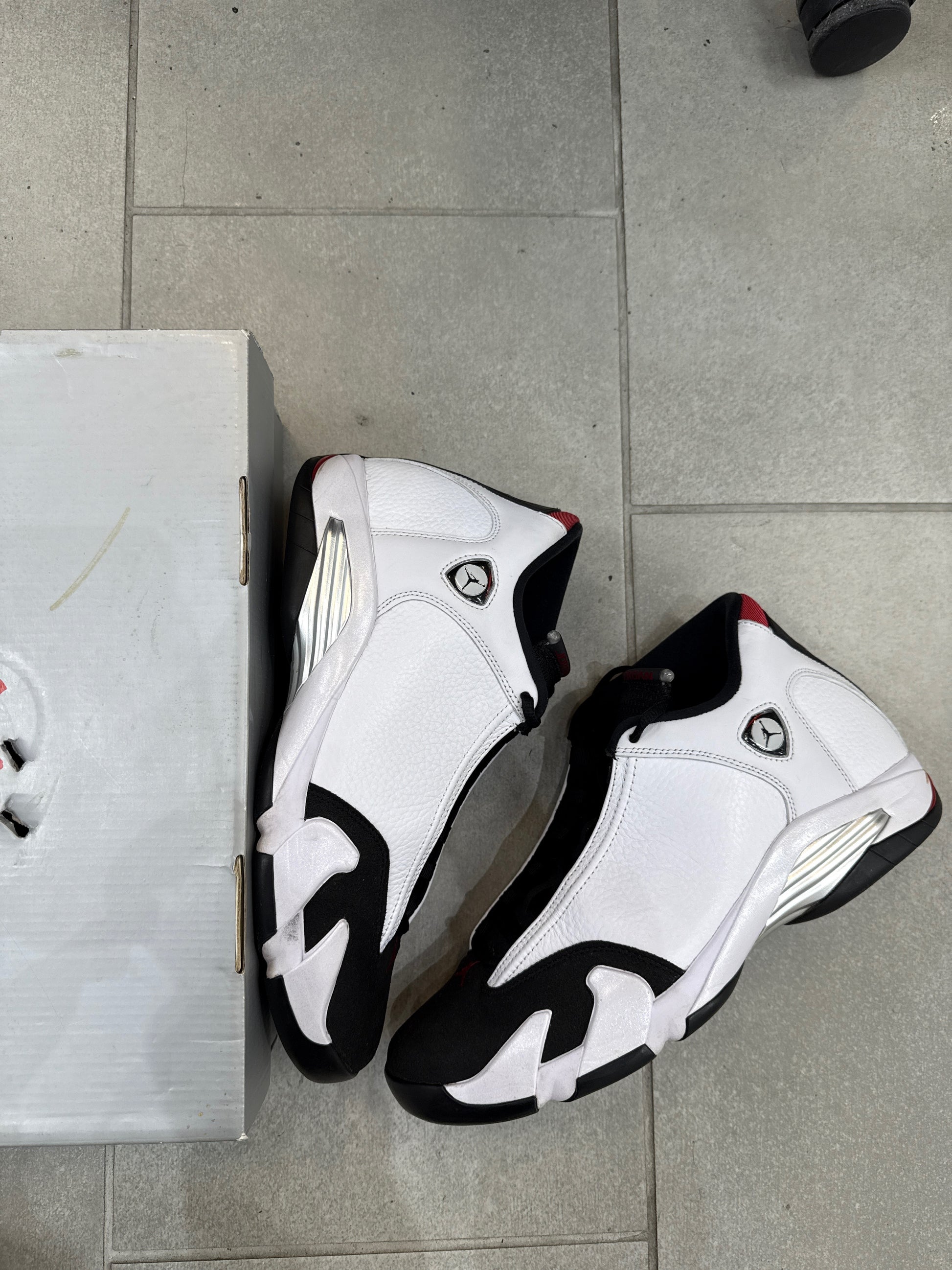 Jordan 14 Retro Black Toe (2024) Size 13 (Pre-Owned)