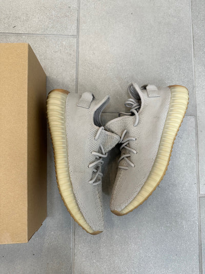 Yeezy Boost 350 V2 Seasame Size 10.5 (Pre-Owned)