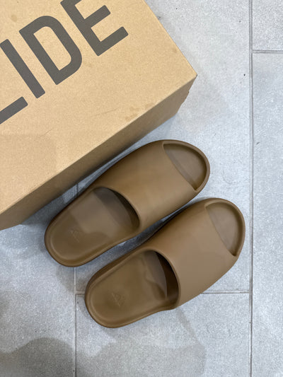 adidas Yeezy Slide Core Size 12 (Pre-Owned)