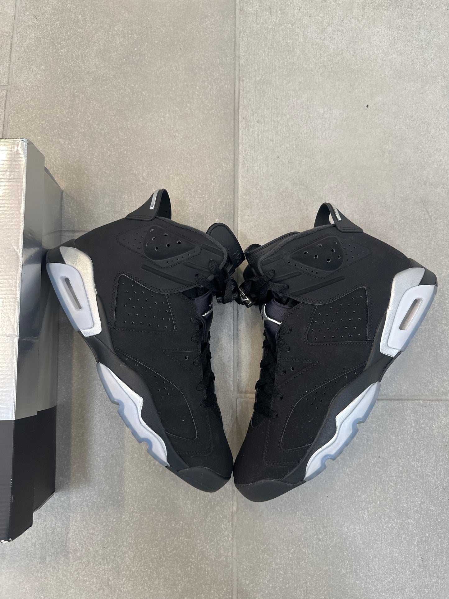 Jordan 6 Retro Chrome Size 12 (Pre-Owned)