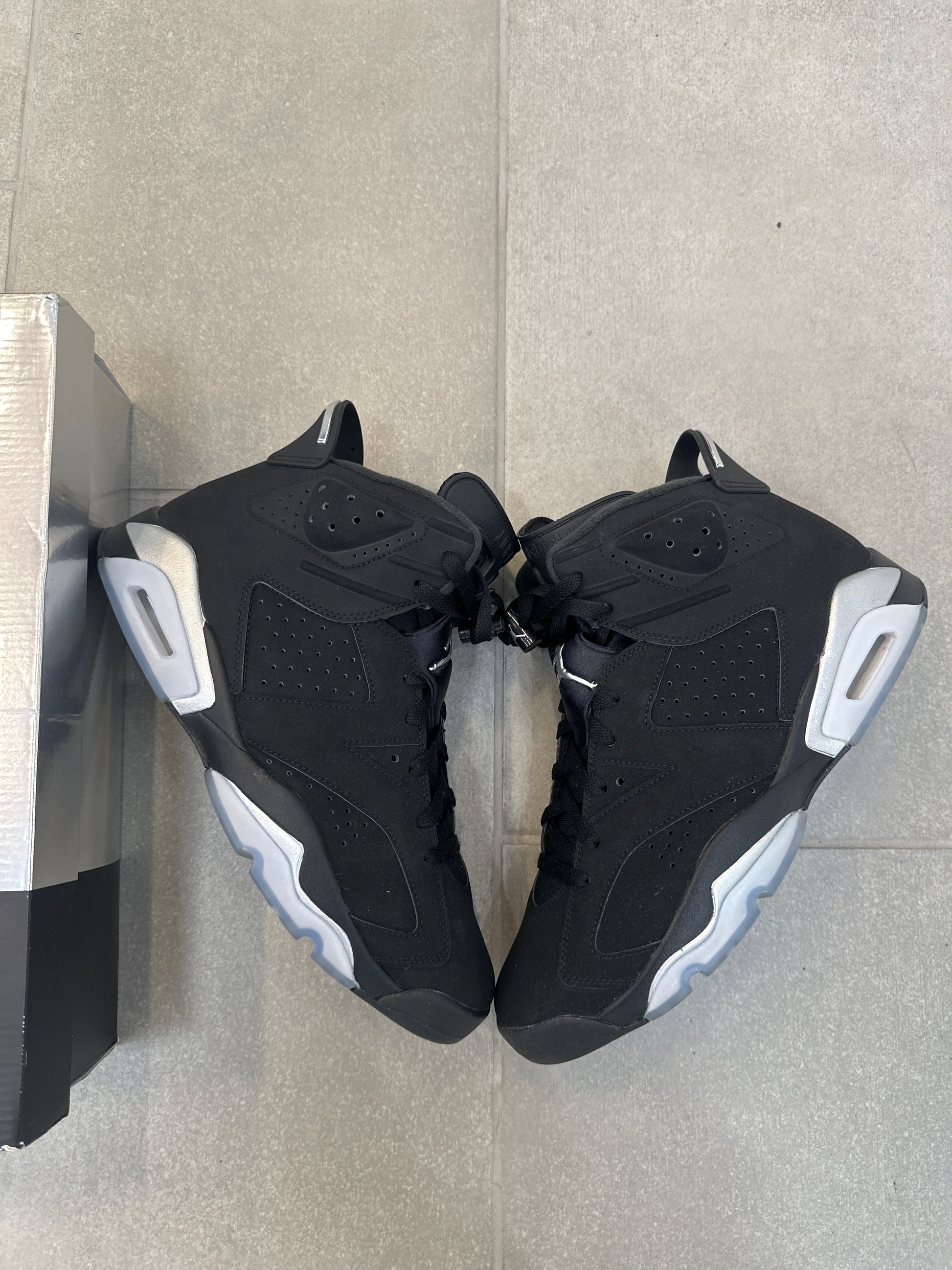 Jordan 6 Retro Chrome Size 12 (Pre-Owned)