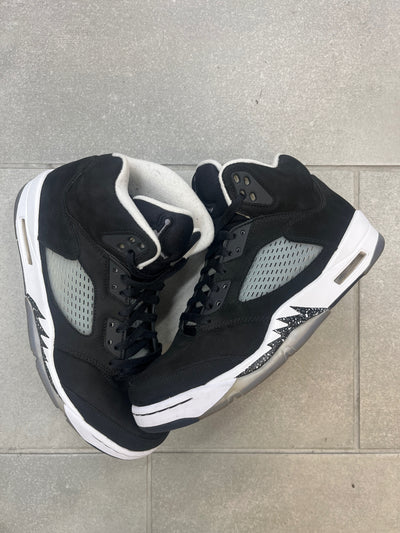 Jordan 5 Retro Moonlight Size 8 (Pre-Owned)