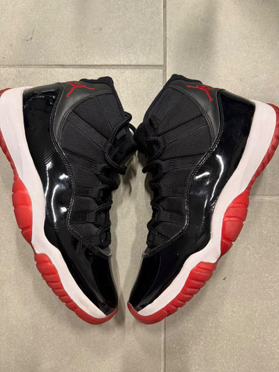 Jordan 11 Retro Bred Size 11 (Pre-Owned)