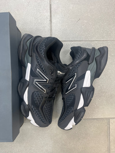 New Balance 9060 Shoe Palace Black Silver Size 9 (Pre-Owned)