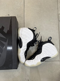 Nike Little Posite One Size 6.5Y (Pre-Owned)
