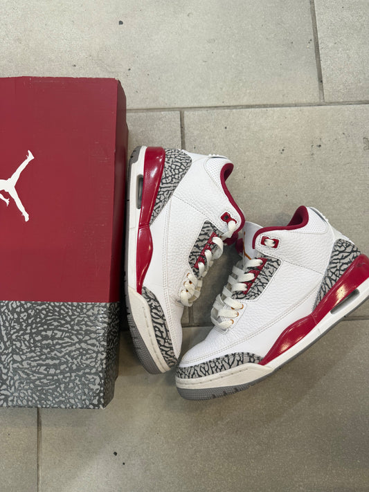 Jordan 3 Retro Cardinal Red Size 7.5 (Pre-Owned)