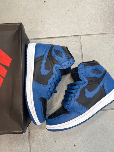 Jordan 1 Retro High OG Dark Marina Blue Size 8.5 (Pre-Owned)