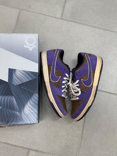 Nike SB Dunk Low Purple Safari Size 9.5 (Pre-Owned)
