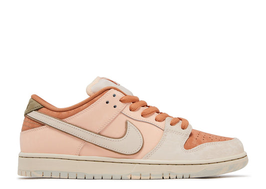 SB Dunk Low Trocadéro Gardens (Men's)
