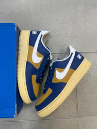Air Force 1 Low SP Undefeated 5 On It Blue Yellow Croc Size 11.5 (Pre-Owned)