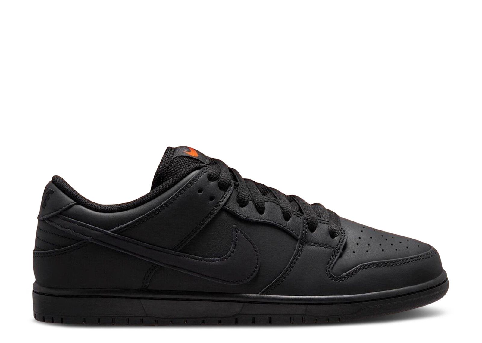 SB Dunk Low Pro Triple Black (Men's)