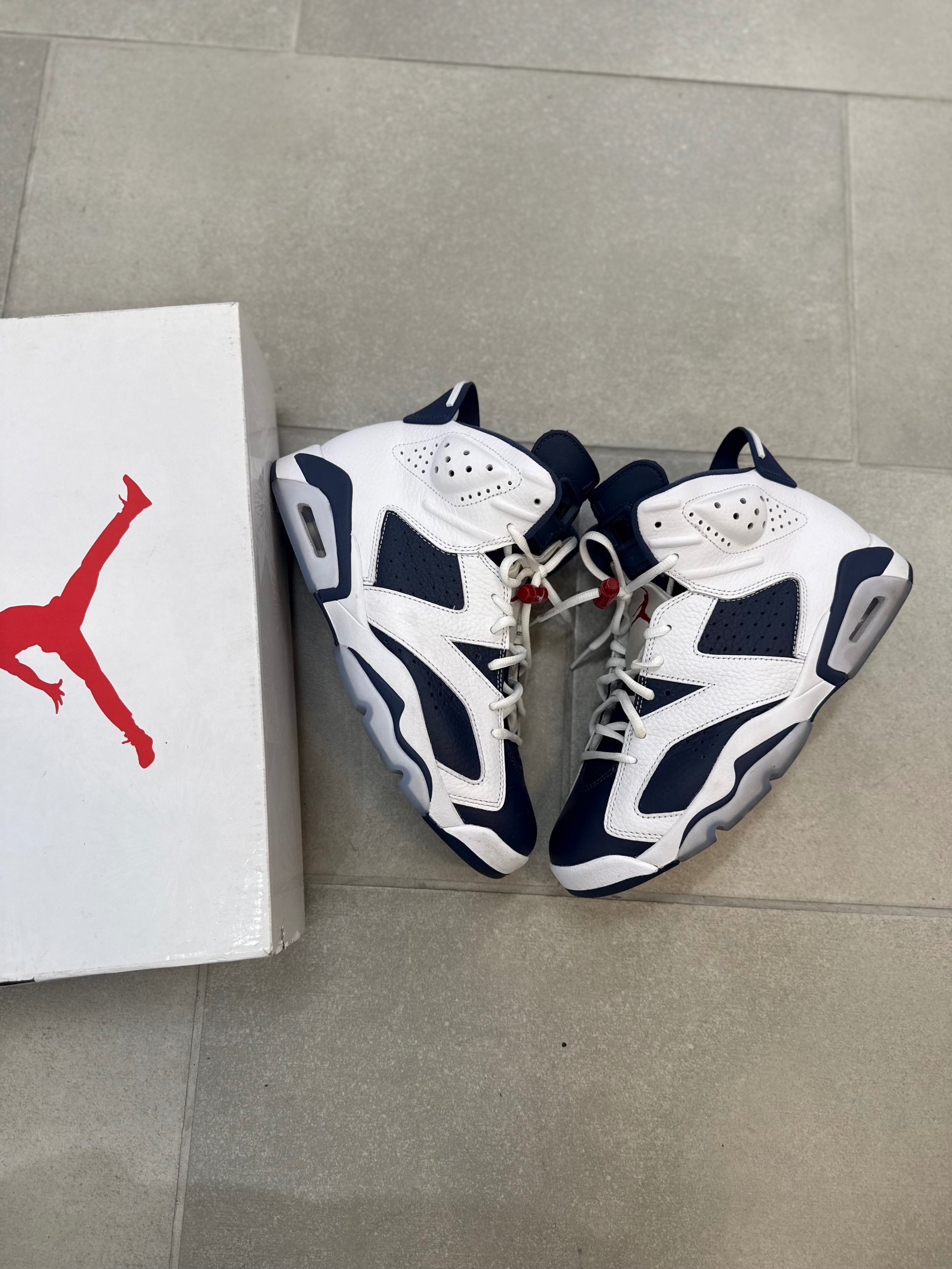 Jordan 6 Retro Olympic (2024) Size 9.5 (Pre-Owned)